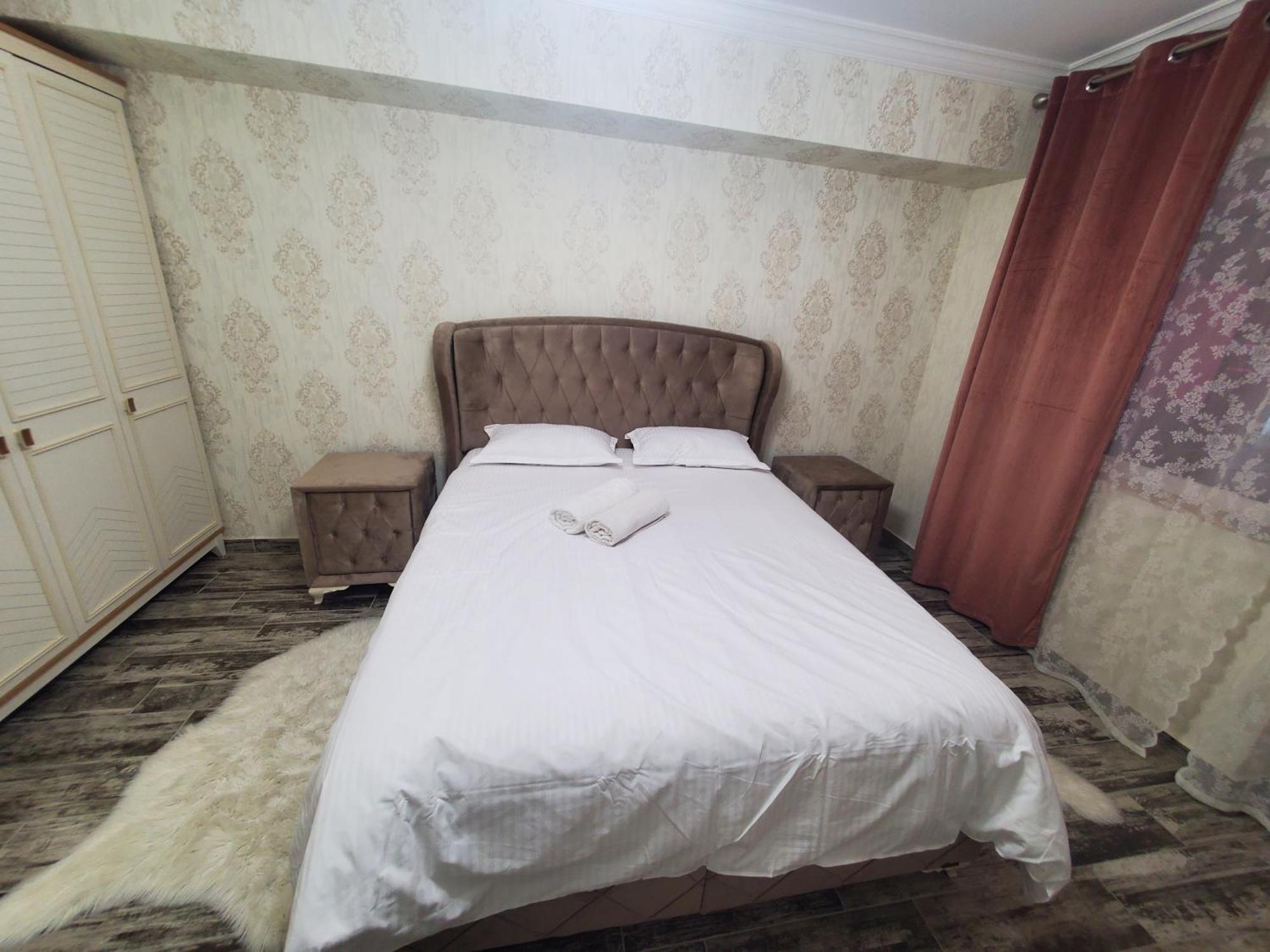 דירה Luxury Bacovia באקאו