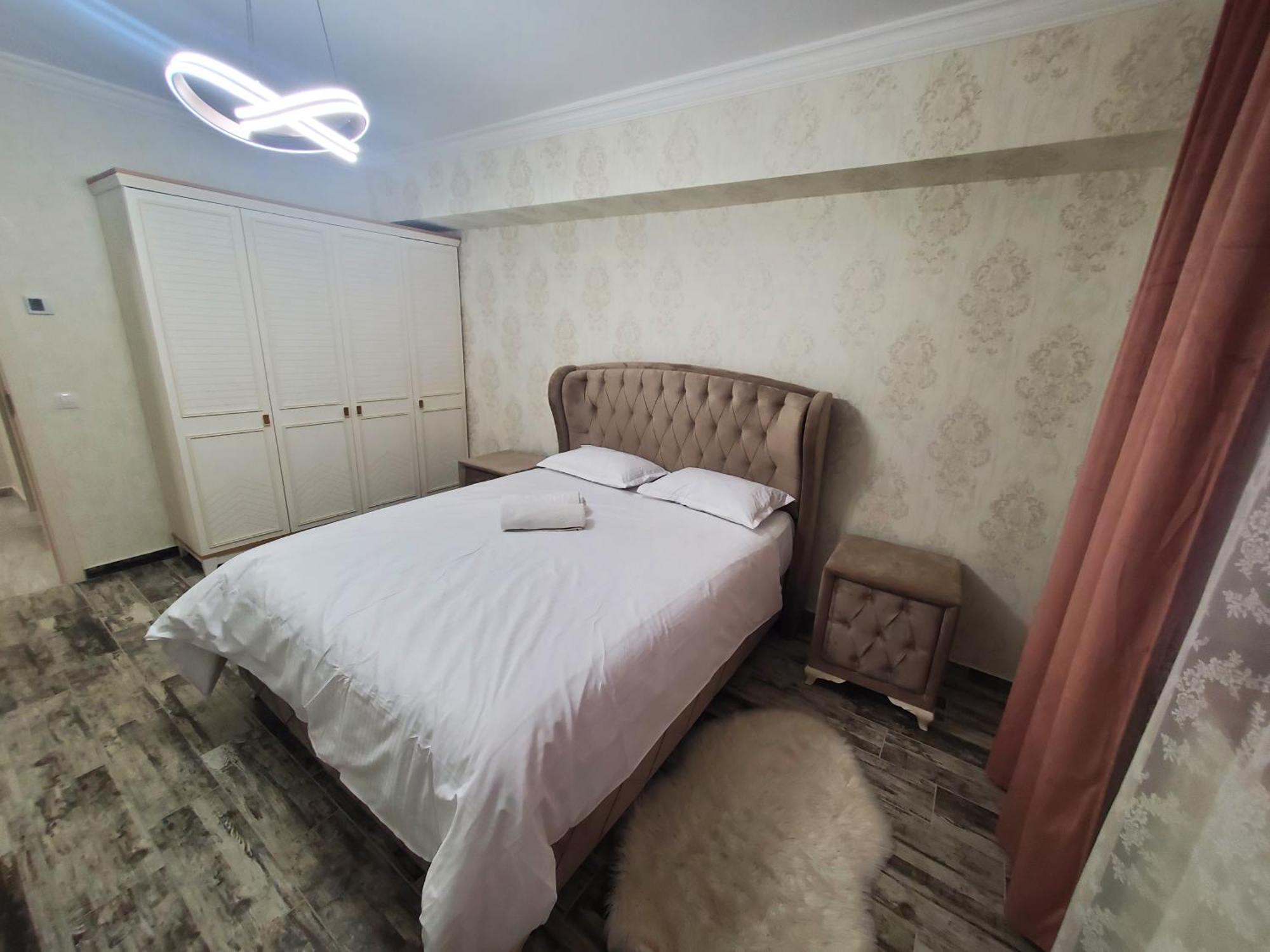 Luxury Bacovia באקאו